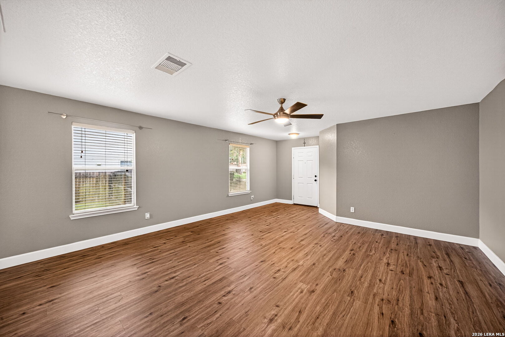 7447 SADDLE BEND DR