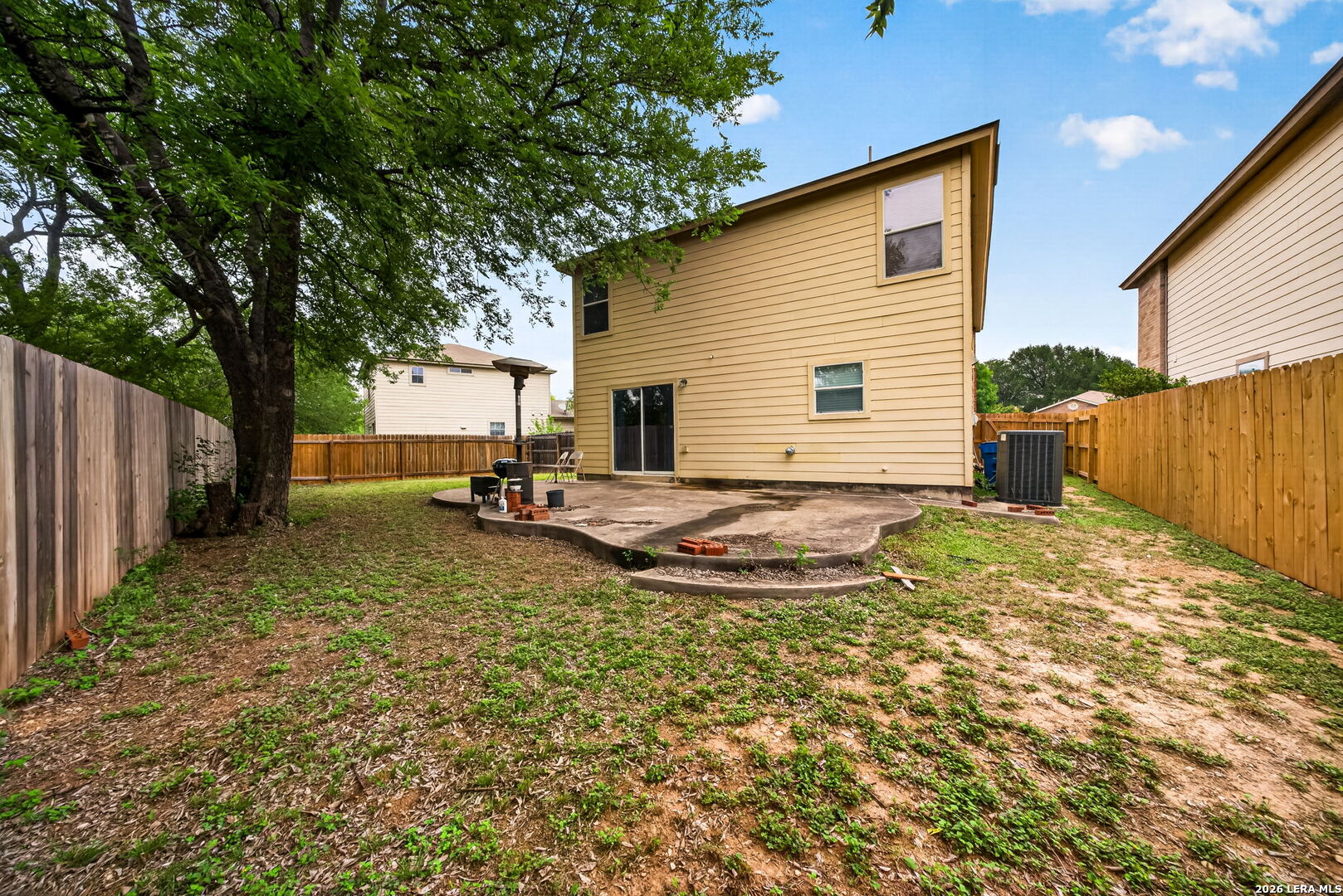 7447 SADDLE BEND DR