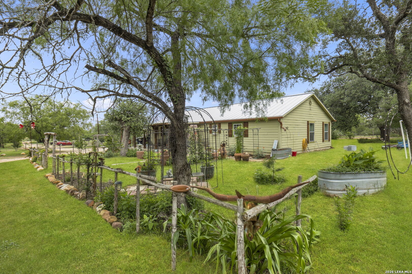 445 TOMBLIN RD