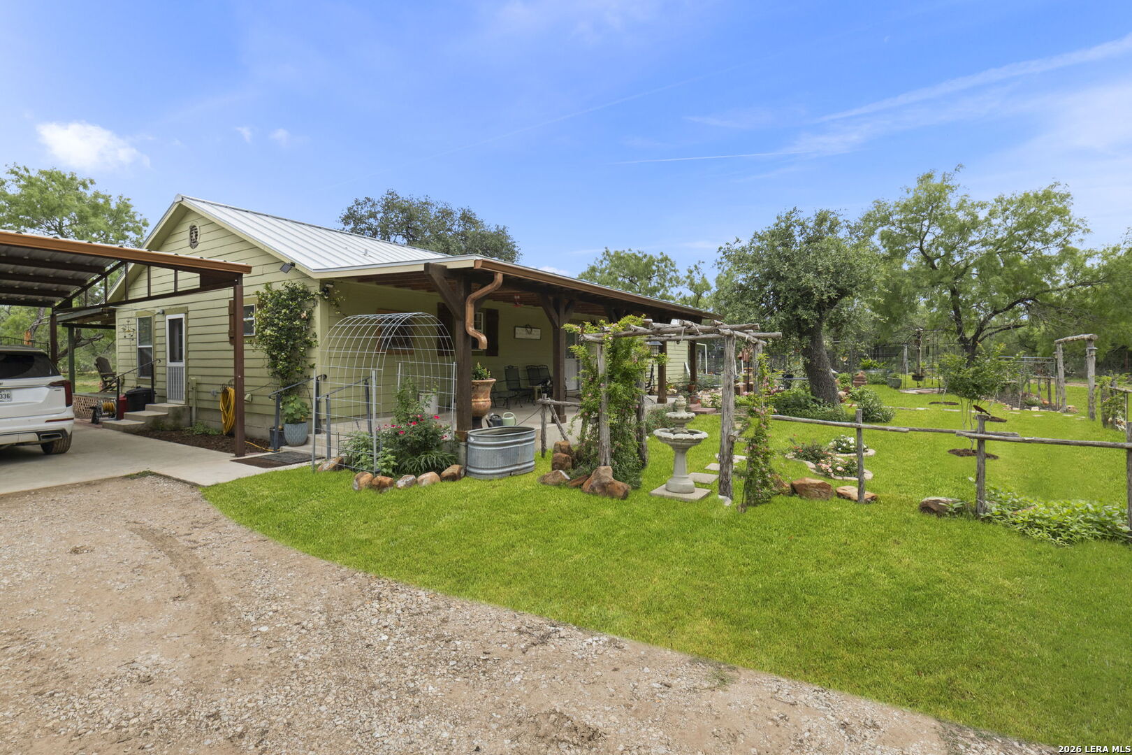 445 TOMBLIN RD
