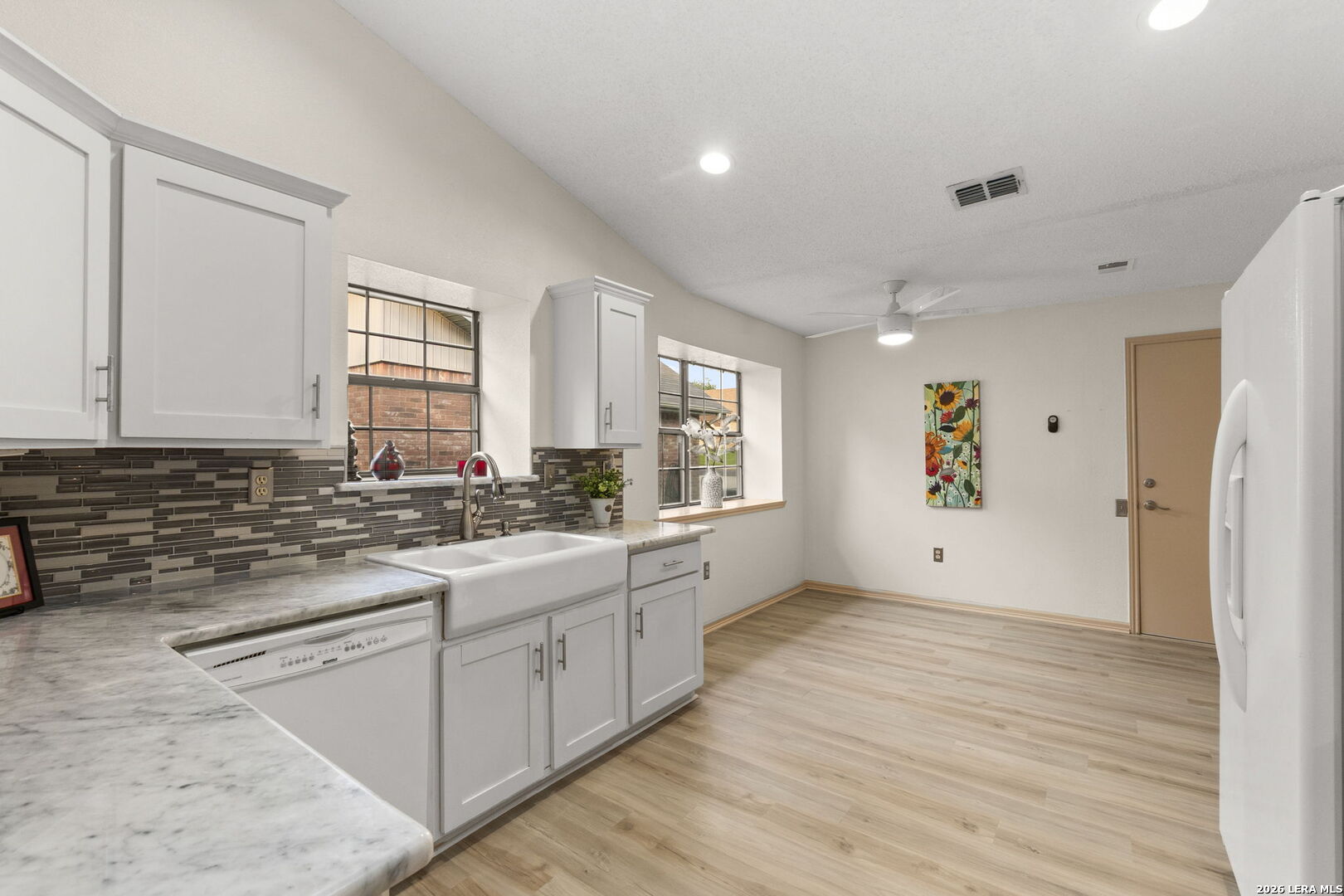 3632 FOX RUN