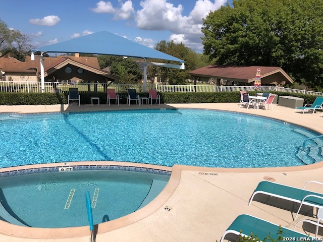 3632 FOX RUN