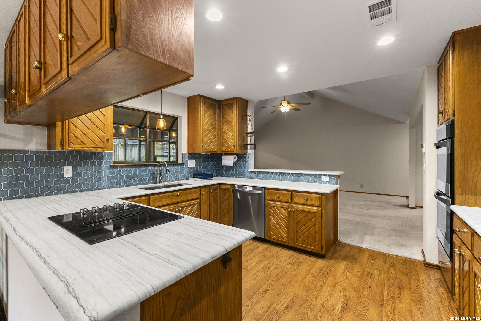 16907 Hidden Timber Wood