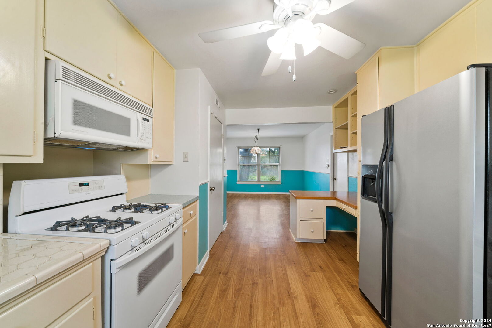 112 SUNWAY DR