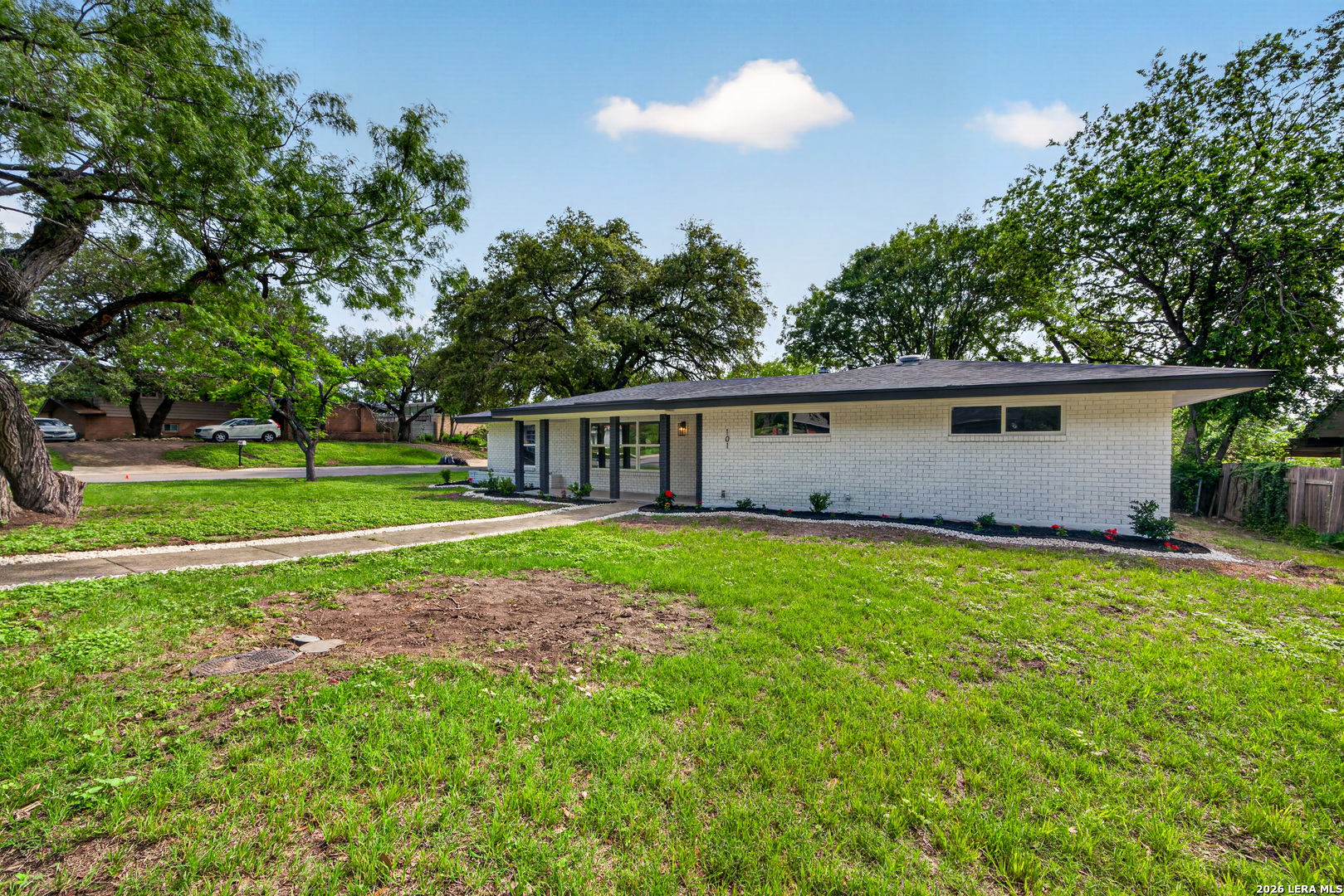 101 Twinleaf Ln