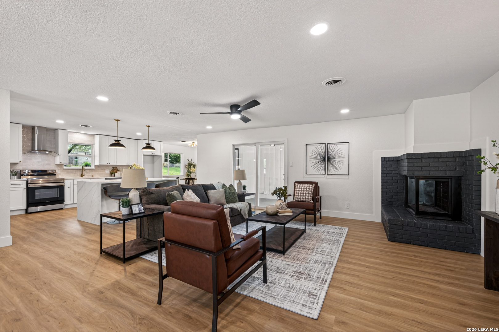 101 Twinleaf Ln