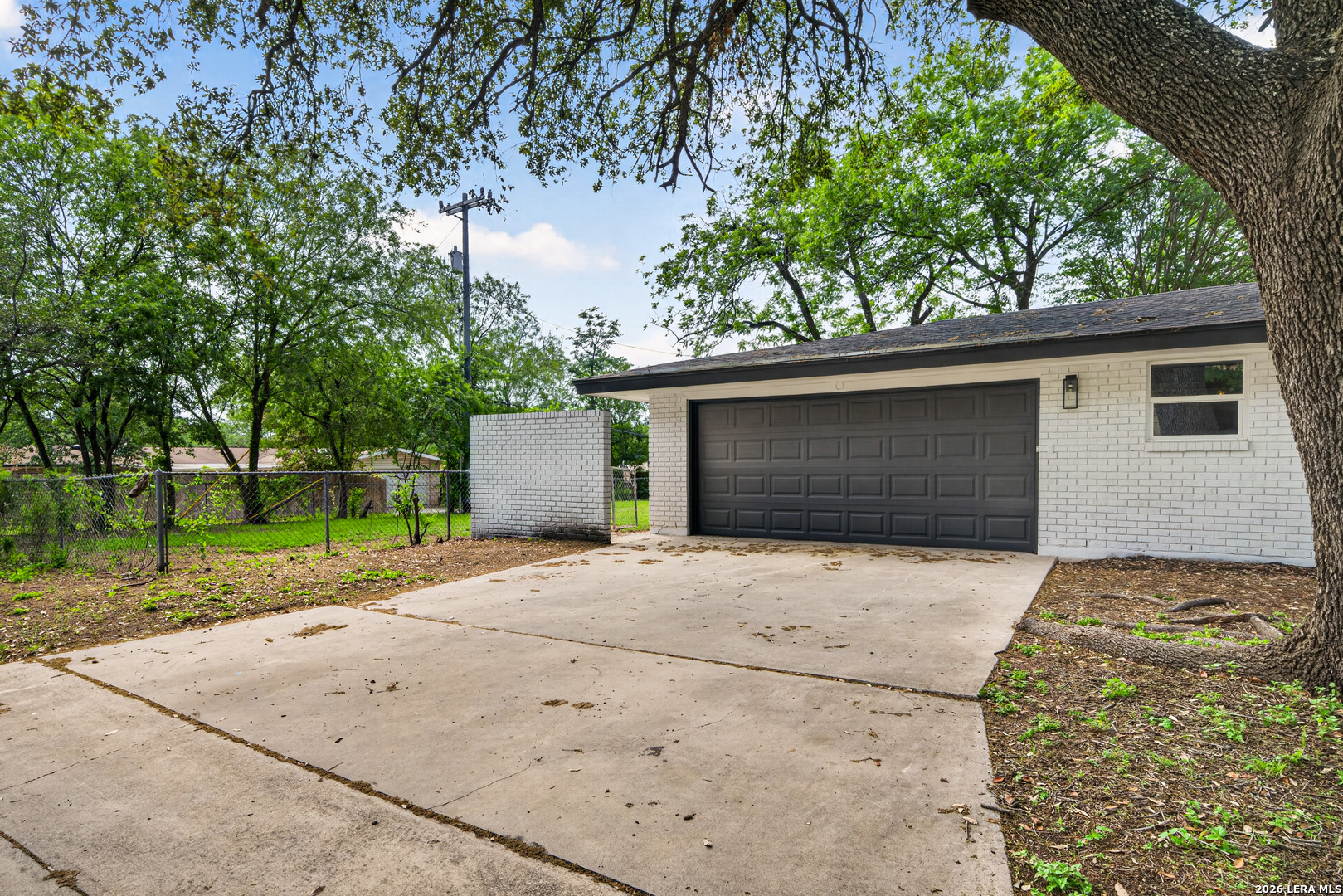 101 Twinleaf Ln