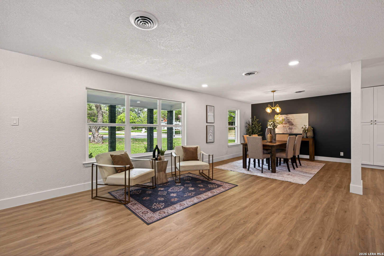 101 Twinleaf Ln