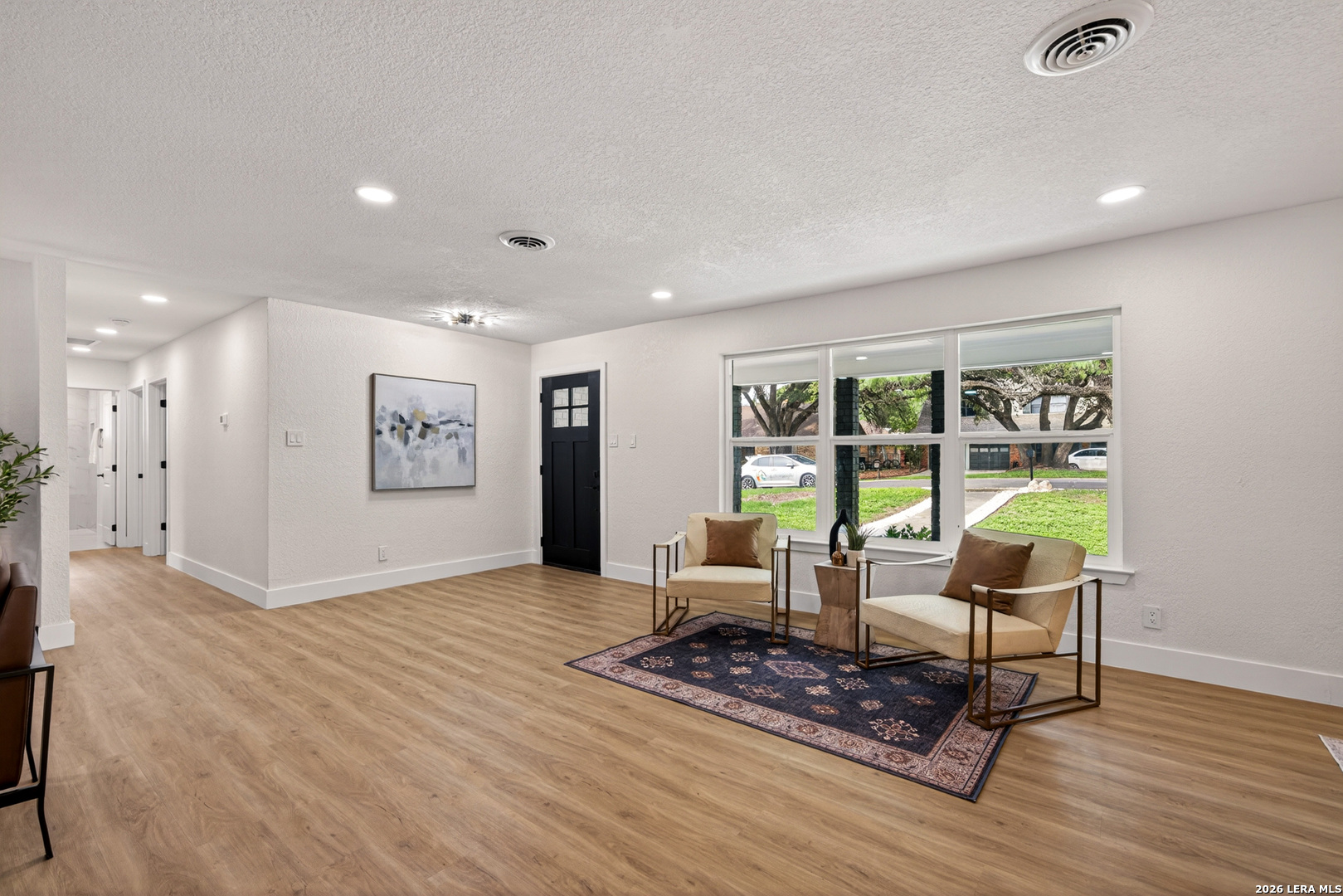 101 Twinleaf Ln