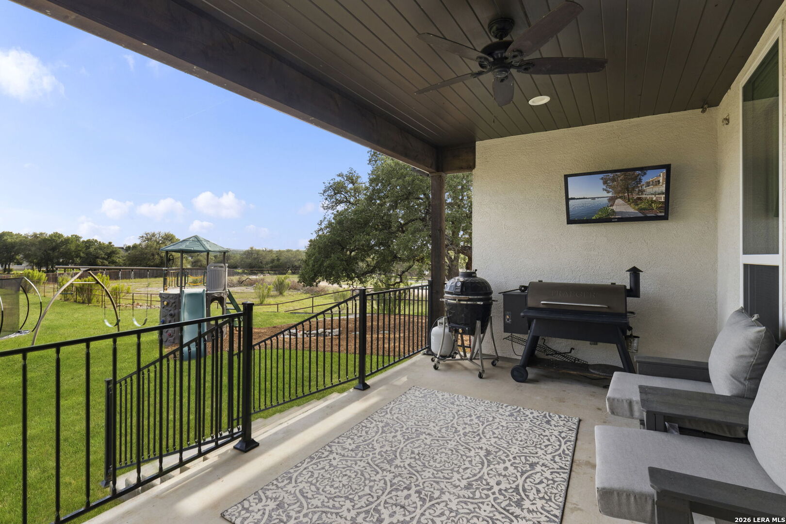 1422 Ledgebrook St.