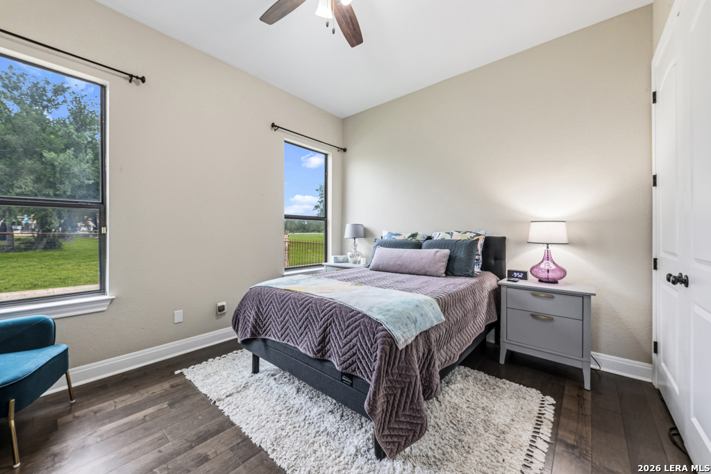 951 Private Road 3702