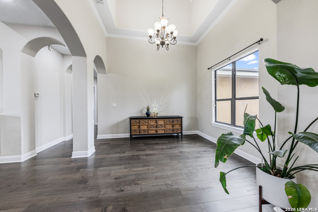 951 Private Road 3702