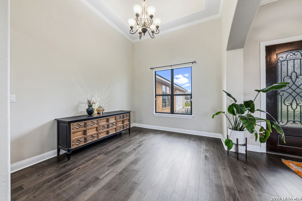951 Private Road 3702
