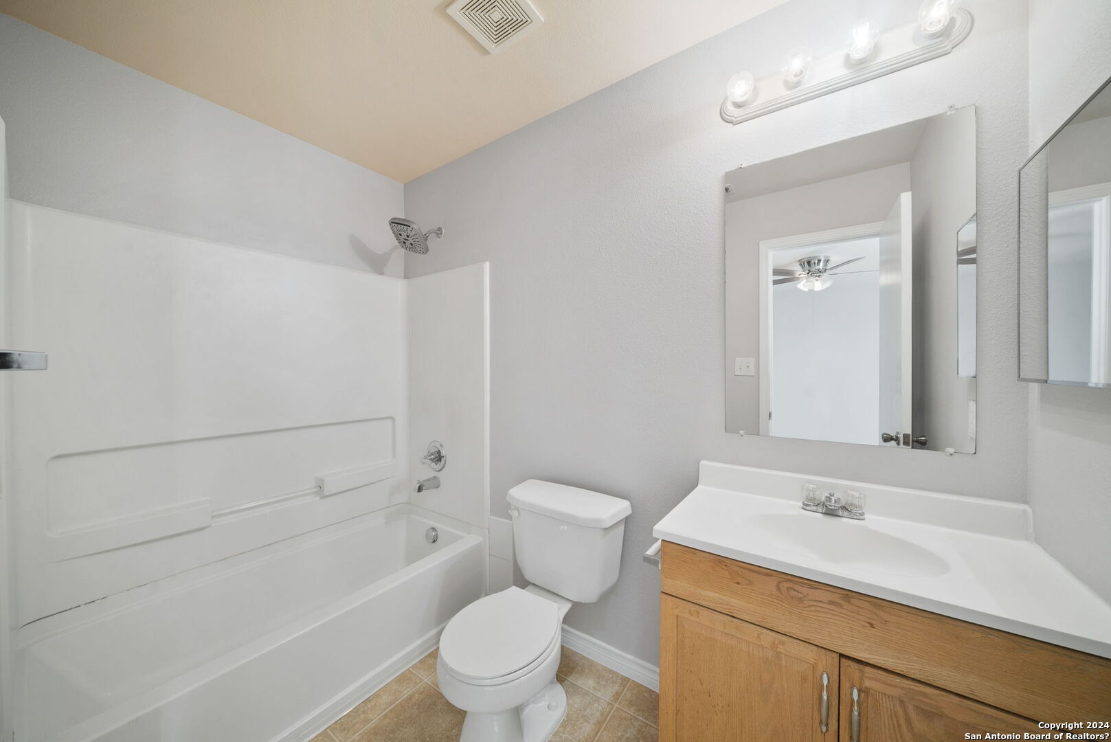 6410 Summit Oak 4