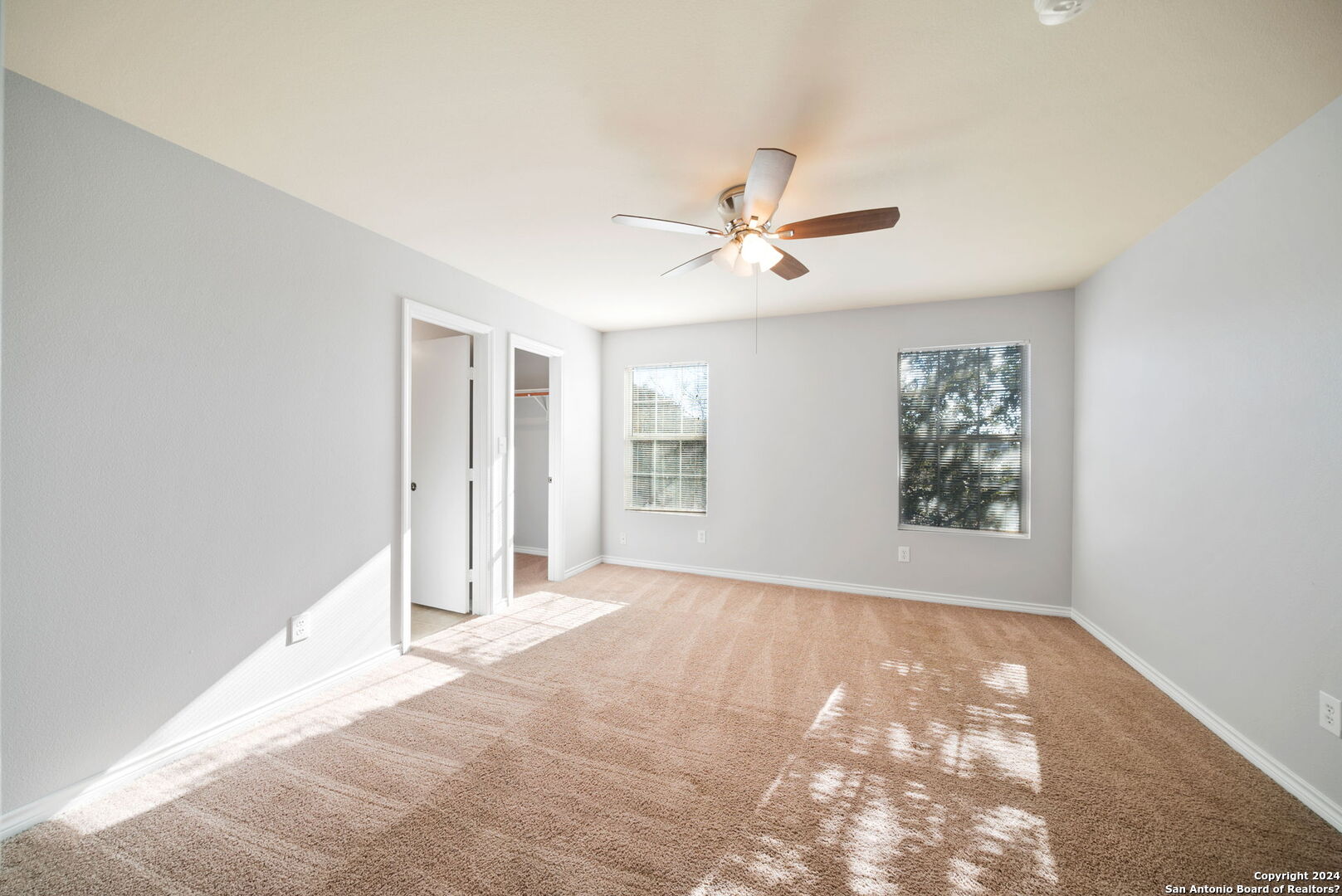 6410 Summit Oak 4