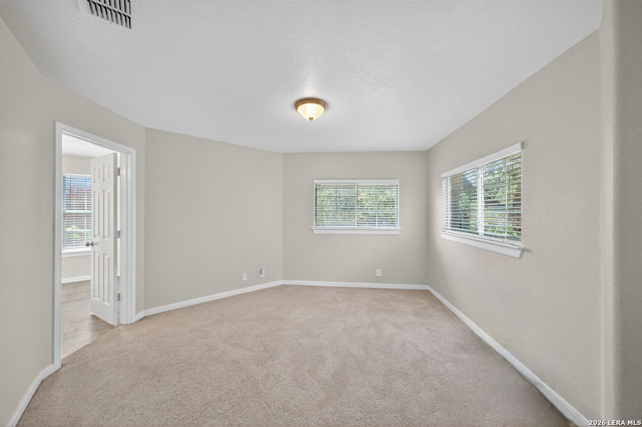 25119 Royal Land