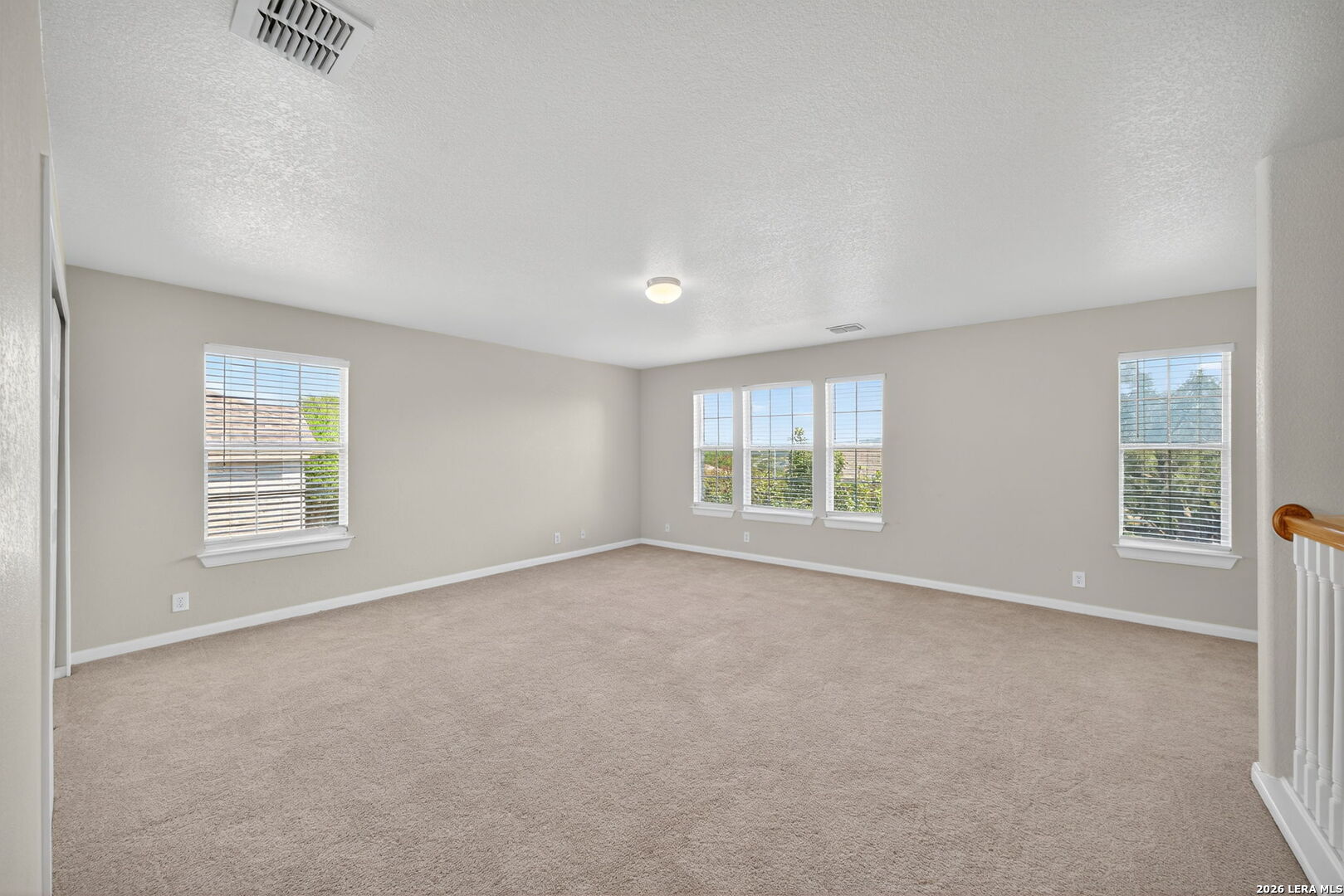 25119 Royal Land