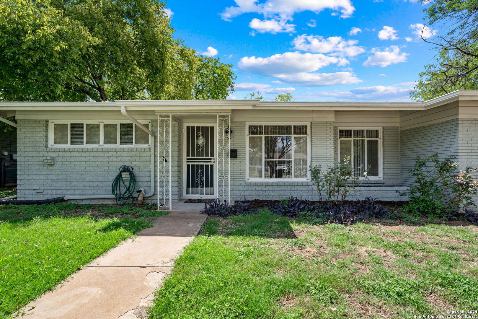 314 BARBARA DR