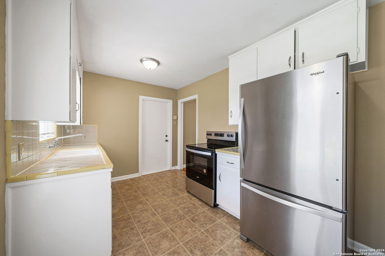 314 BARBARA DR