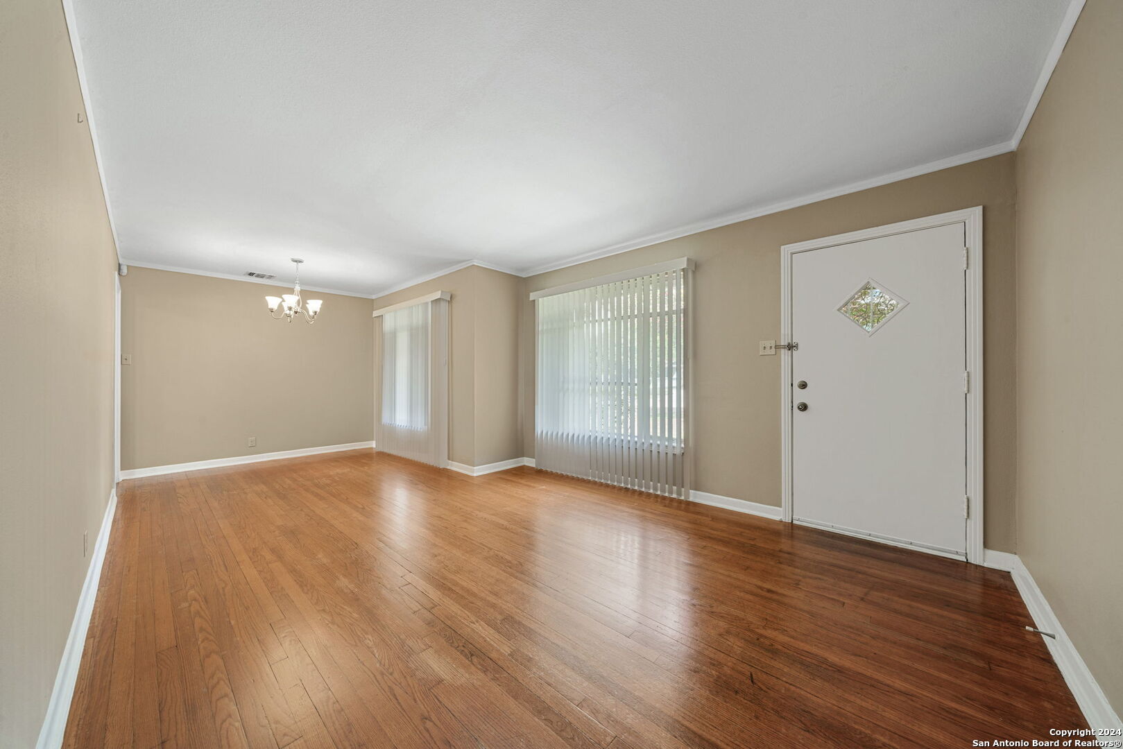 314 BARBARA DR