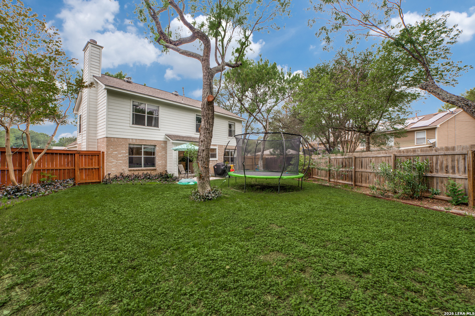10638 SANDY TRAIL DR