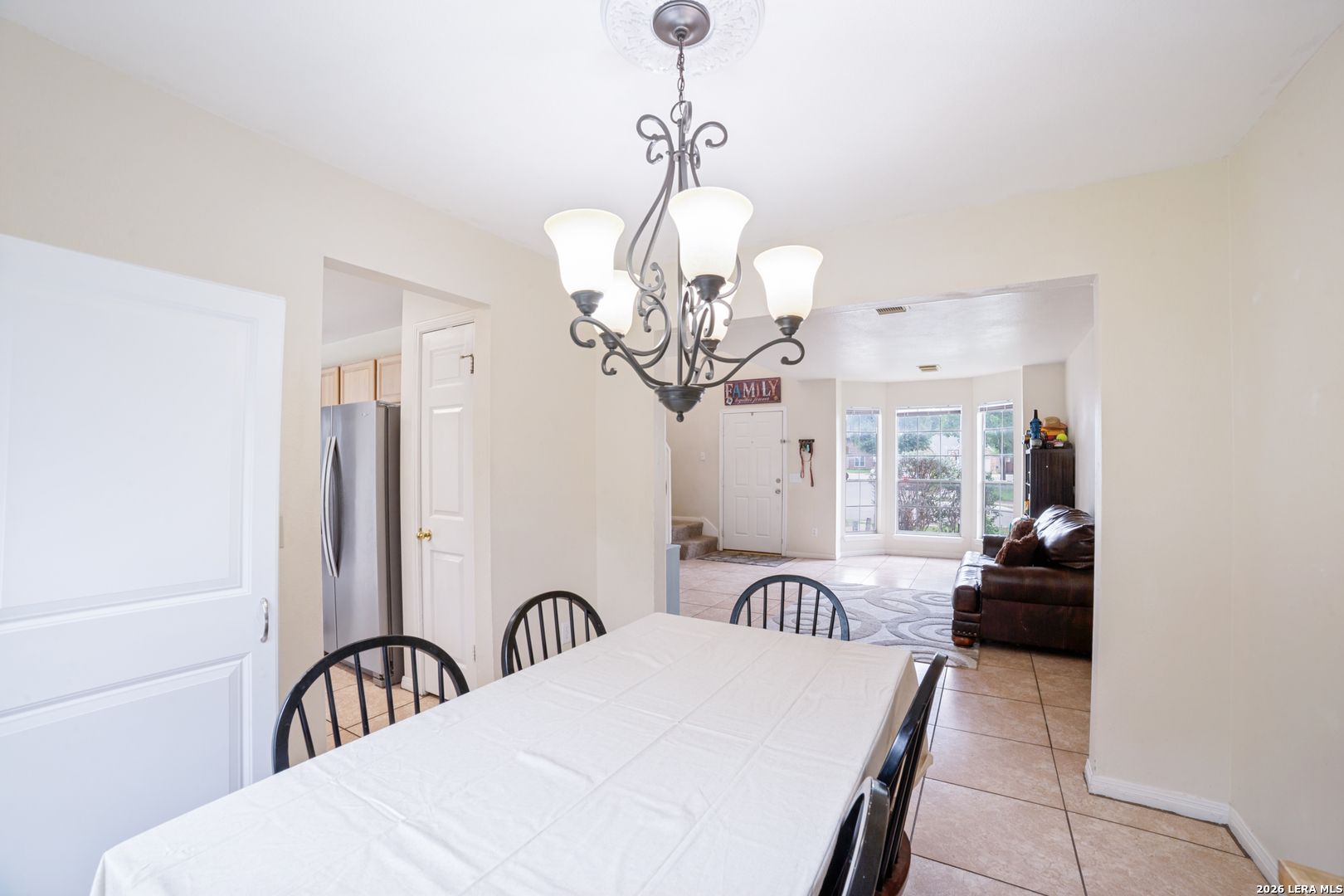 10638 SANDY TRAIL DR