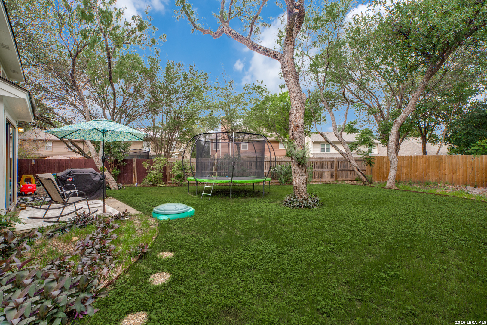 10638 SANDY TRAIL DR