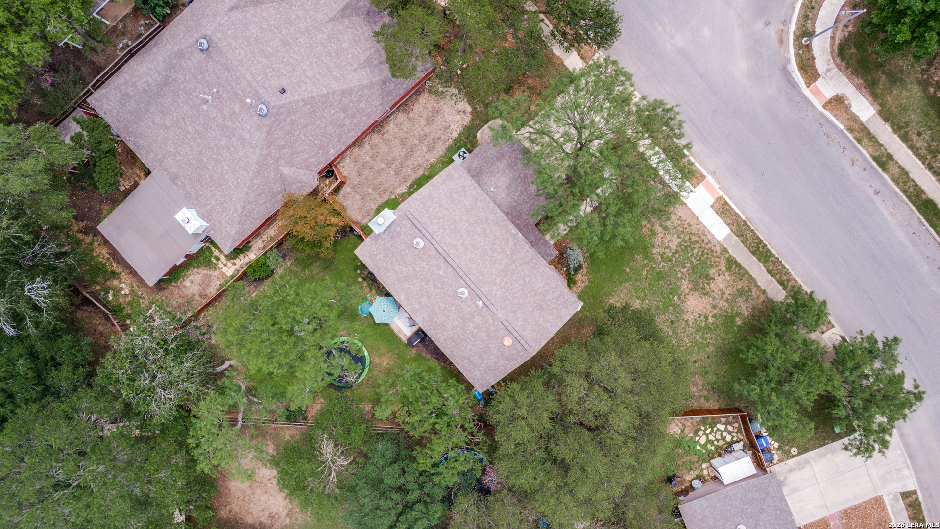 10638 SANDY TRAIL DR