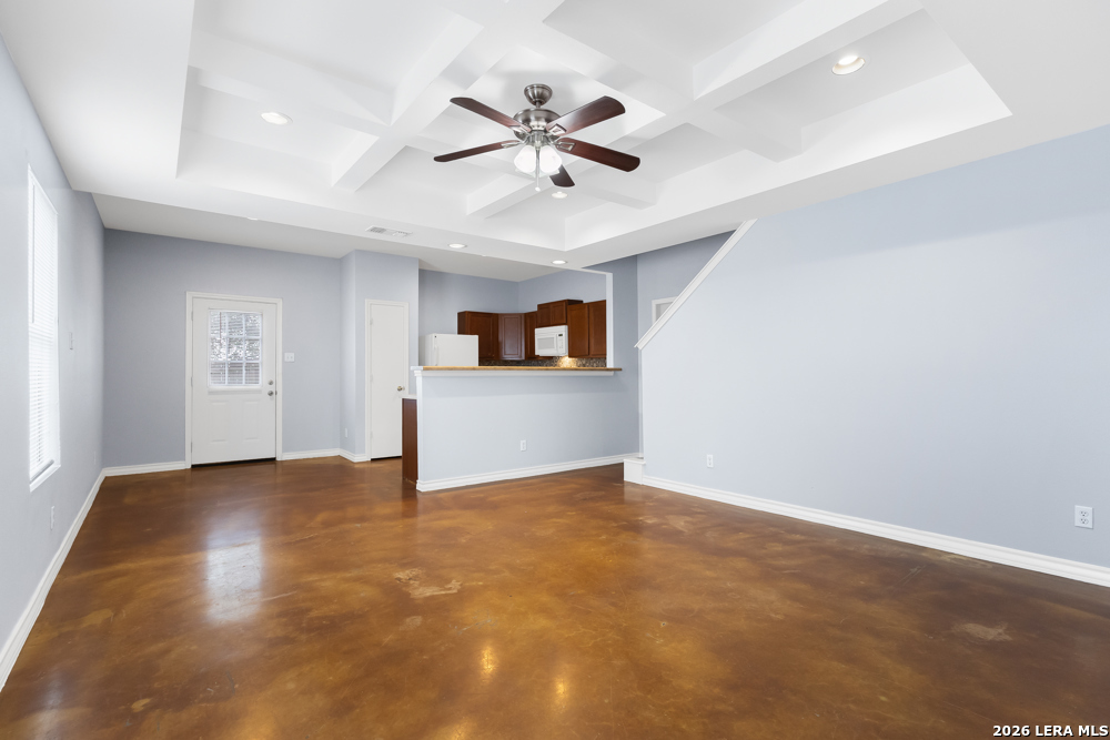 5002 Summit Wood