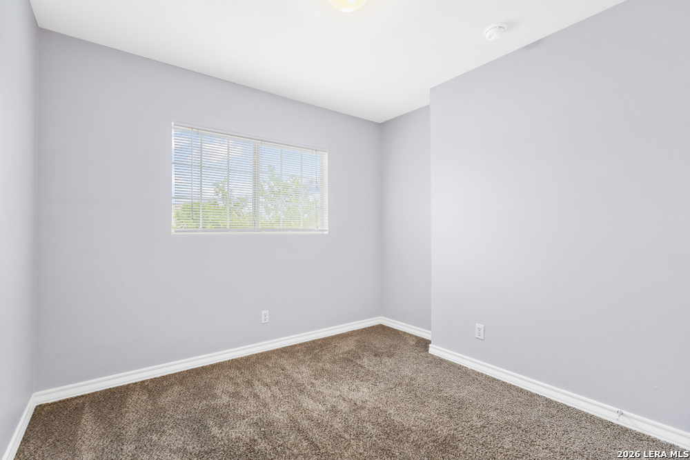 5002 Summit Wood
