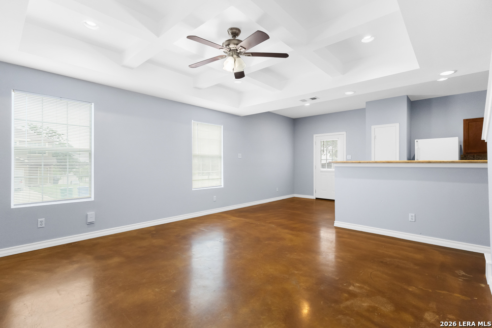 5002 Summit Wood