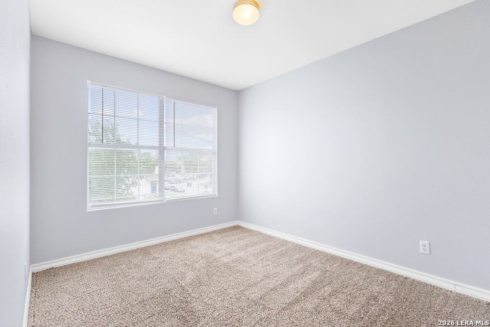 5002 Summit Wood