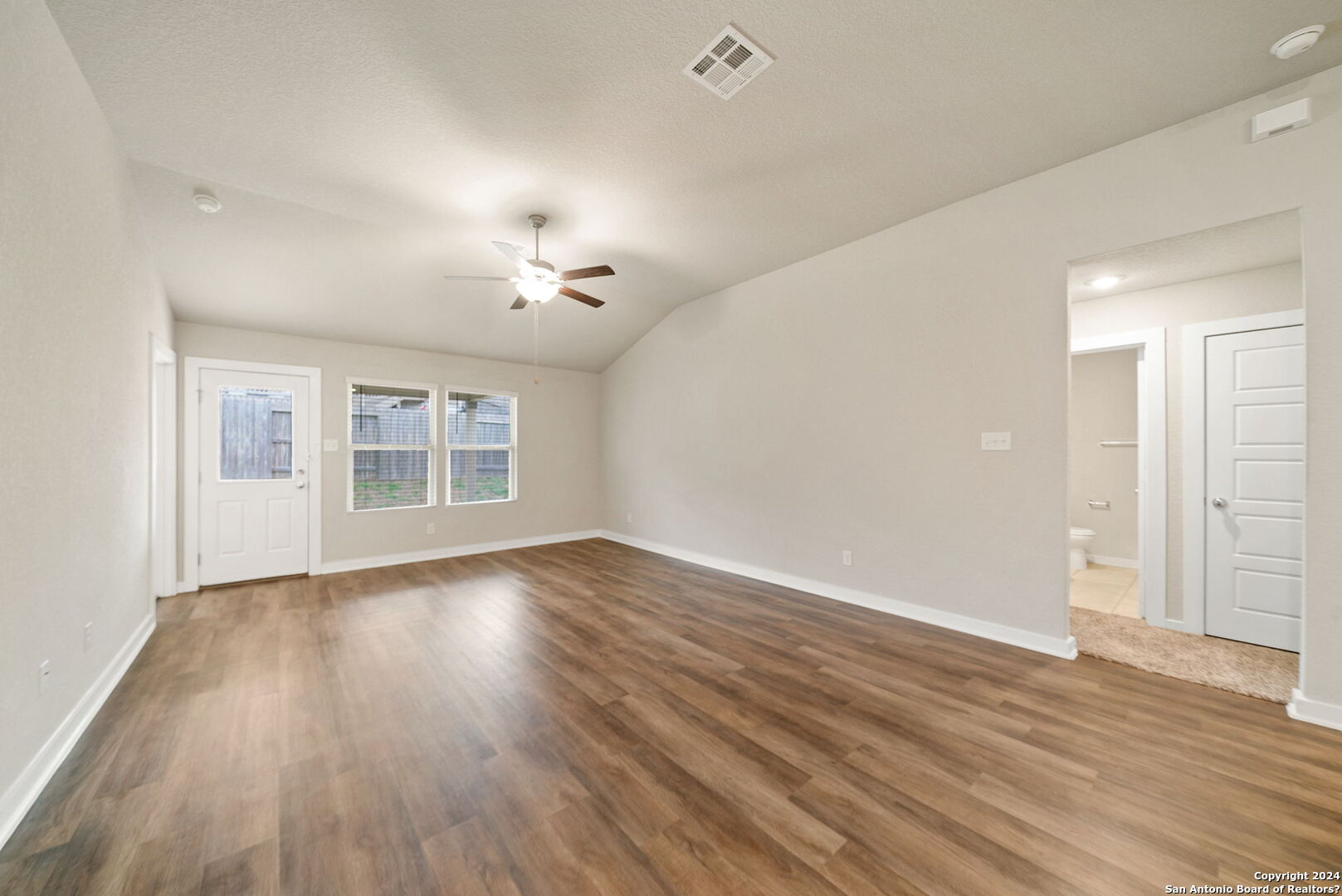 6106 RIO PIEDRA DR