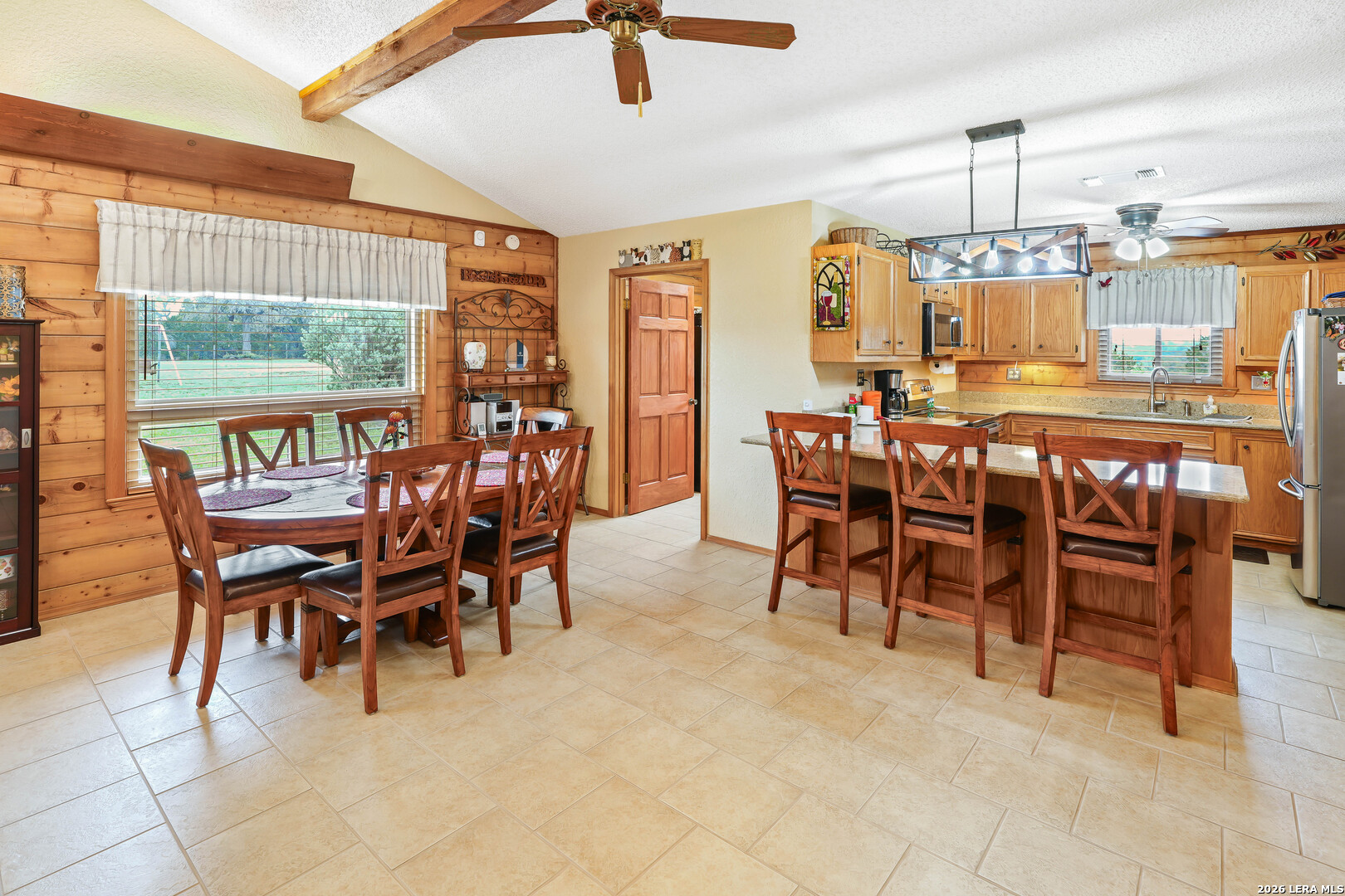 715 Old Orchard