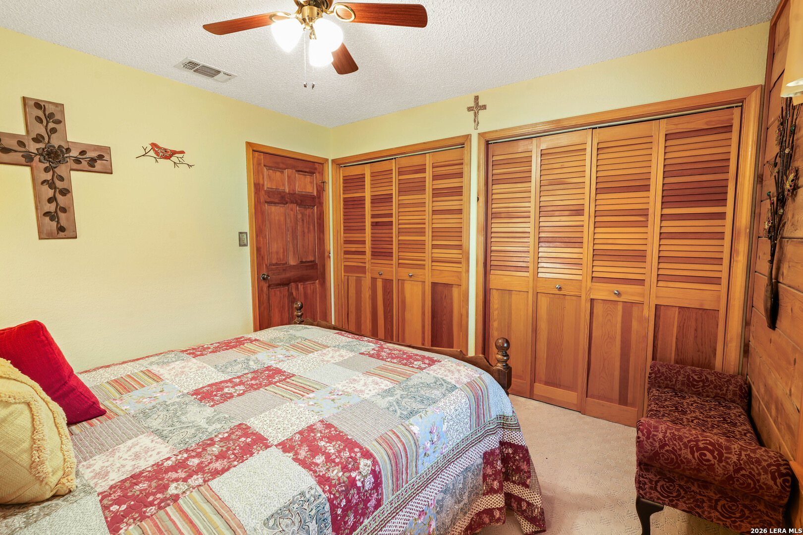 715 Old Orchard
