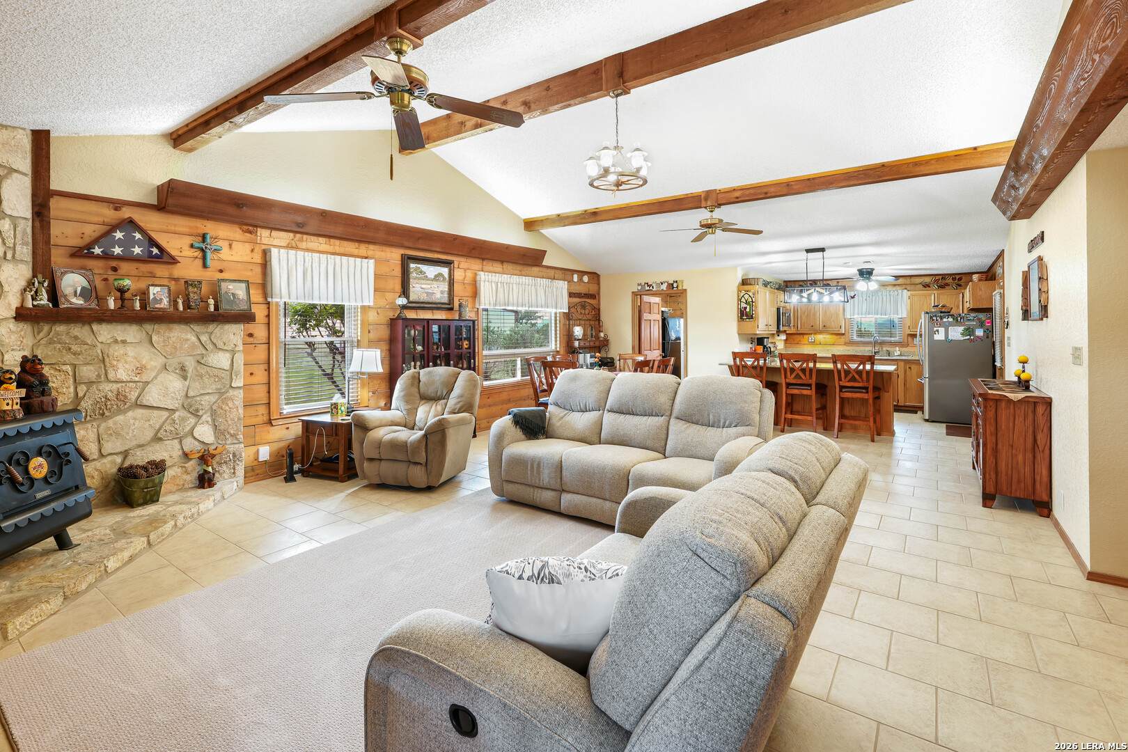 715 Old Orchard