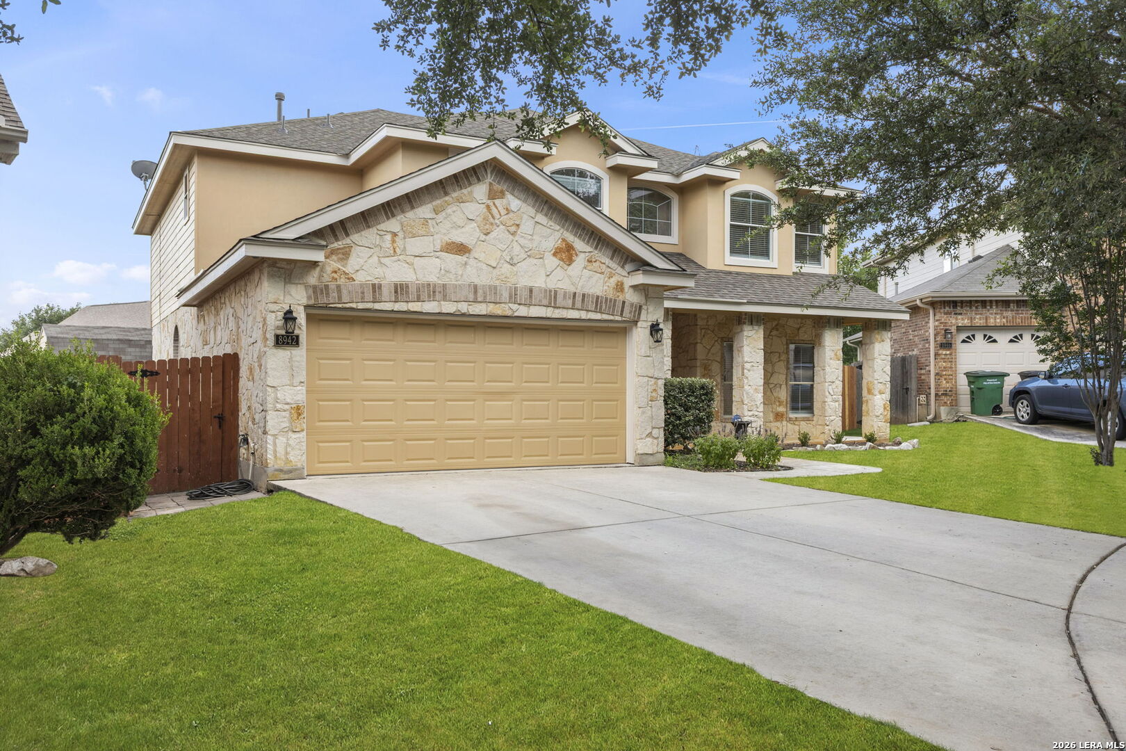 8942 FIREBAUGH DR
