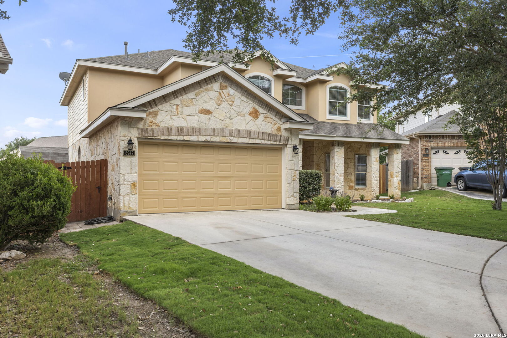 8942 FIREBAUGH DR