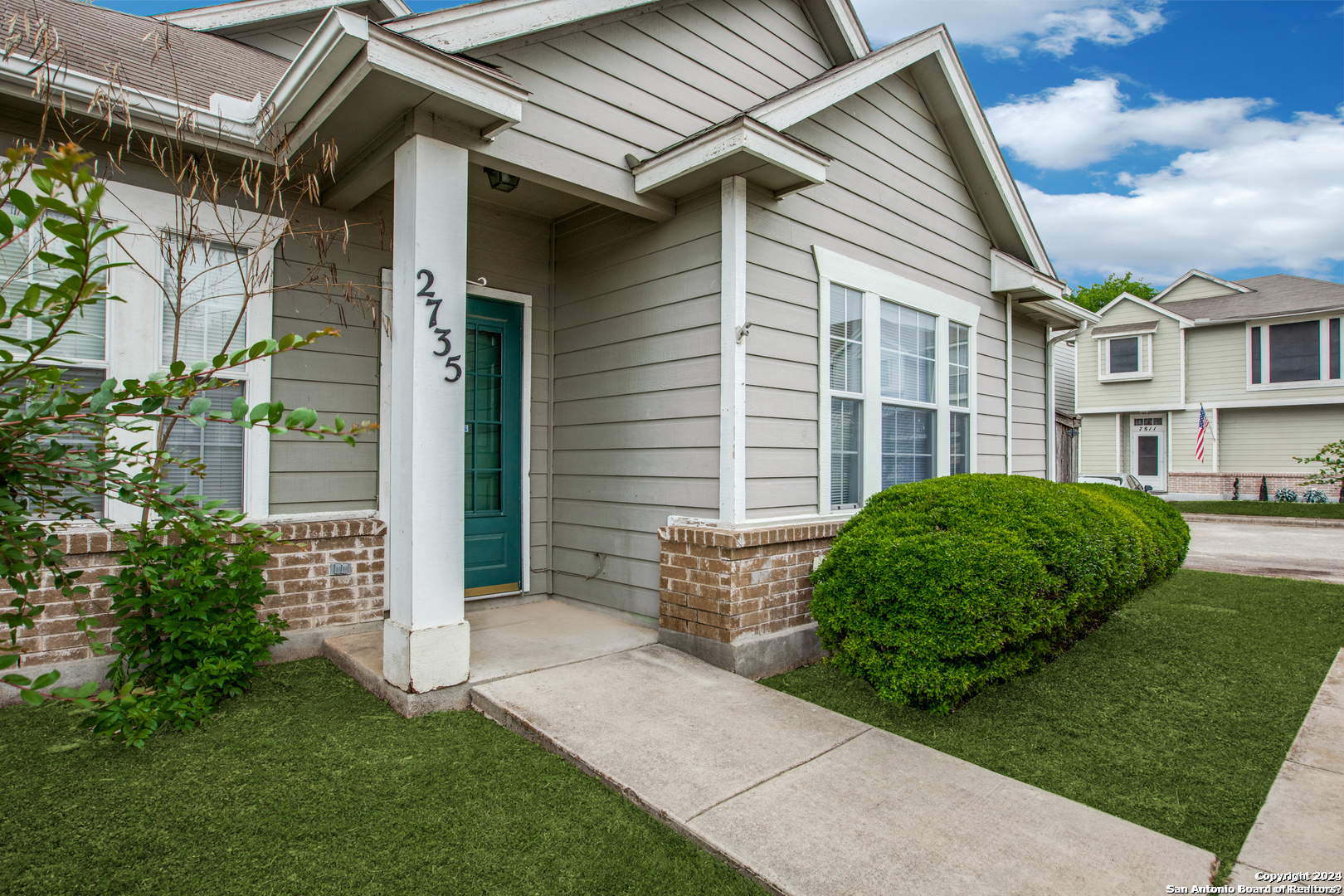 2735 CROWN HOLW