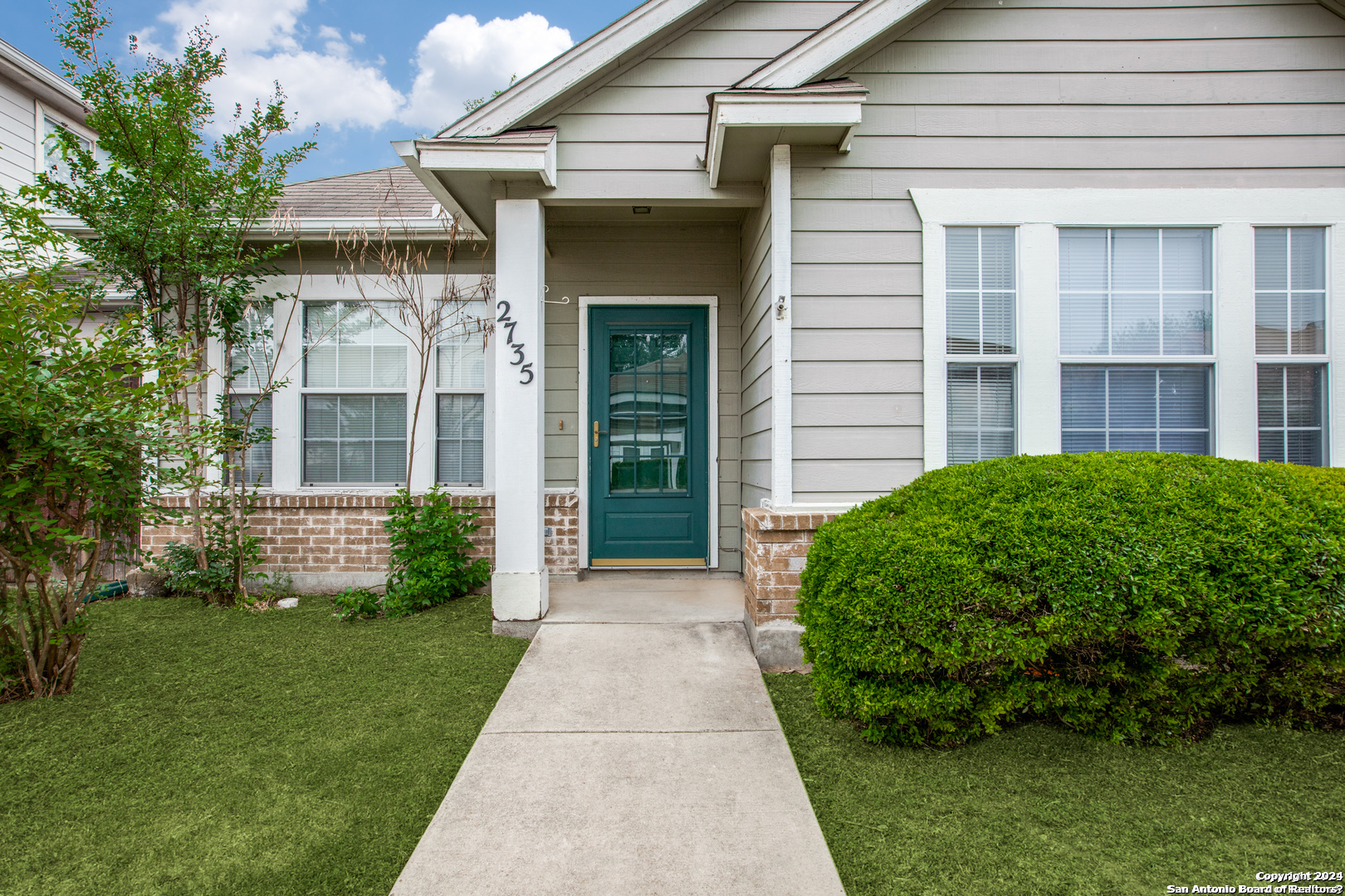2735 CROWN HOLW