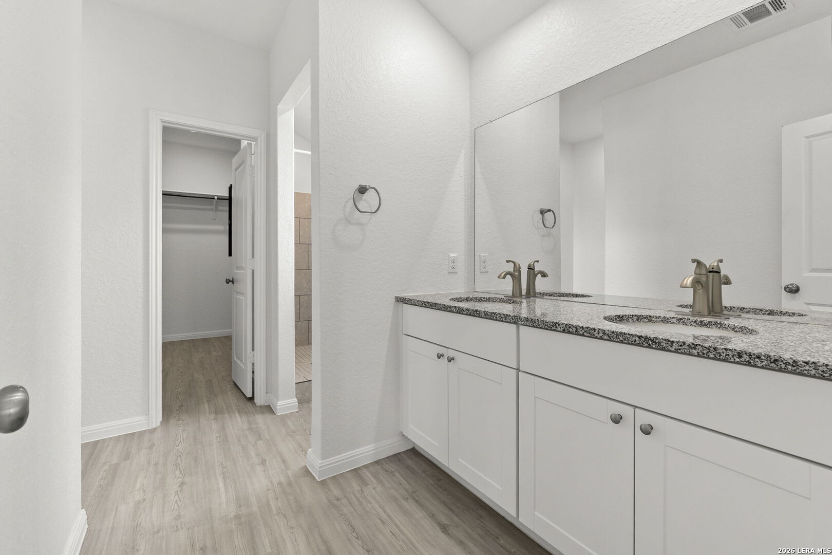 105 OLYMPIC CV