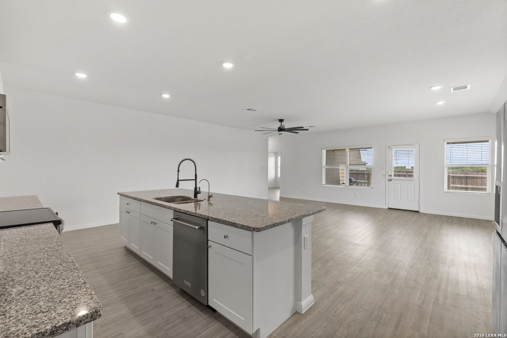 105 OLYMPIC CV