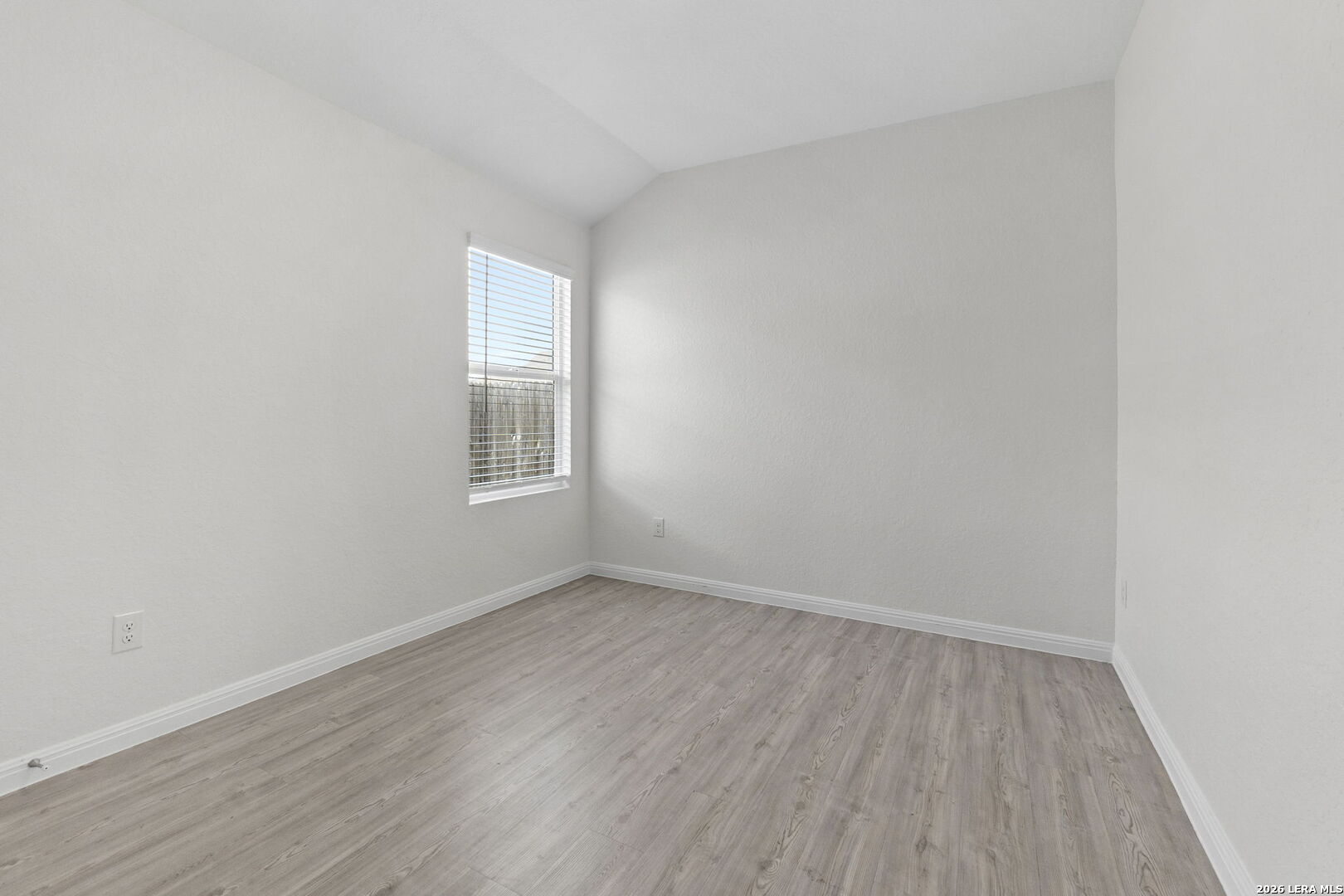 105 OLYMPIC CV
