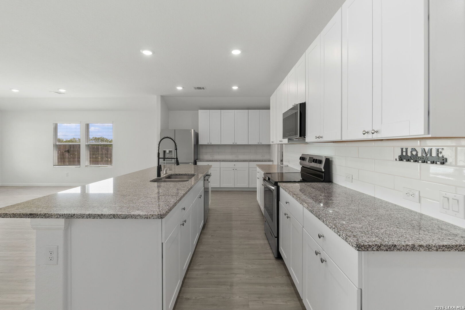 105 OLYMPIC CV