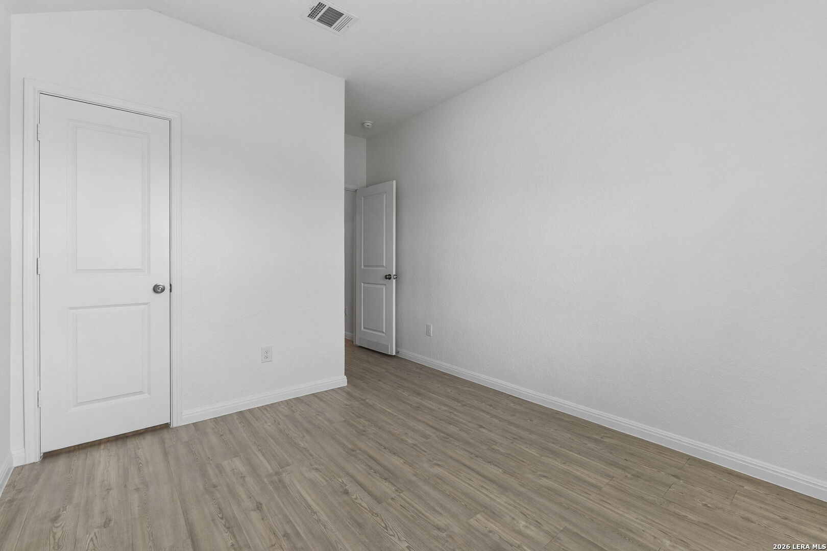 105 OLYMPIC CV