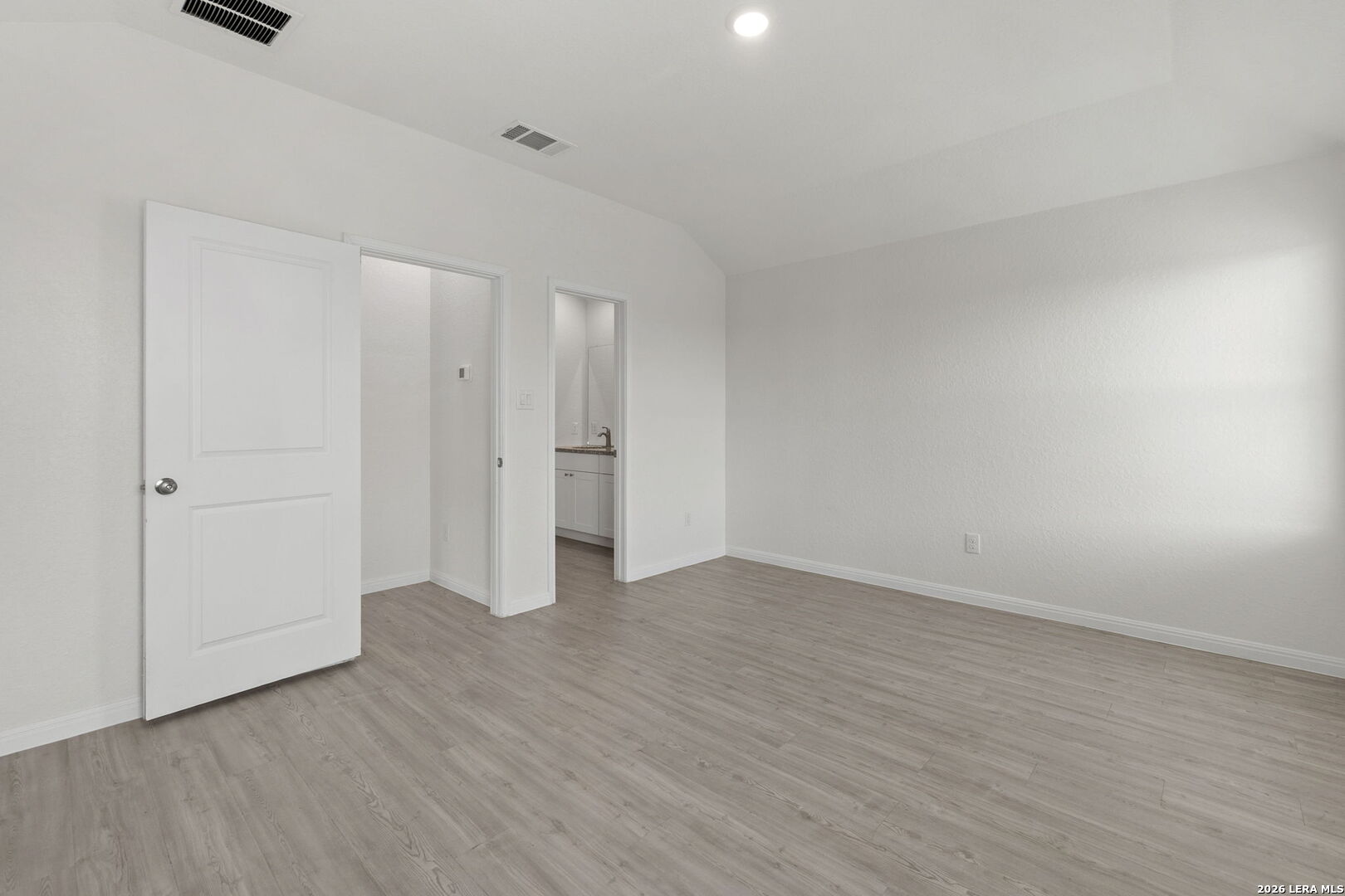 105 OLYMPIC CV