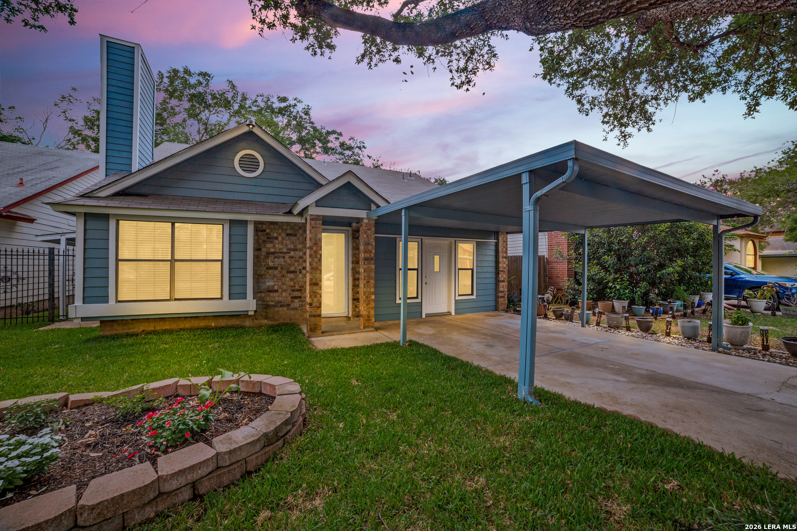 2922 Ash Field Dr