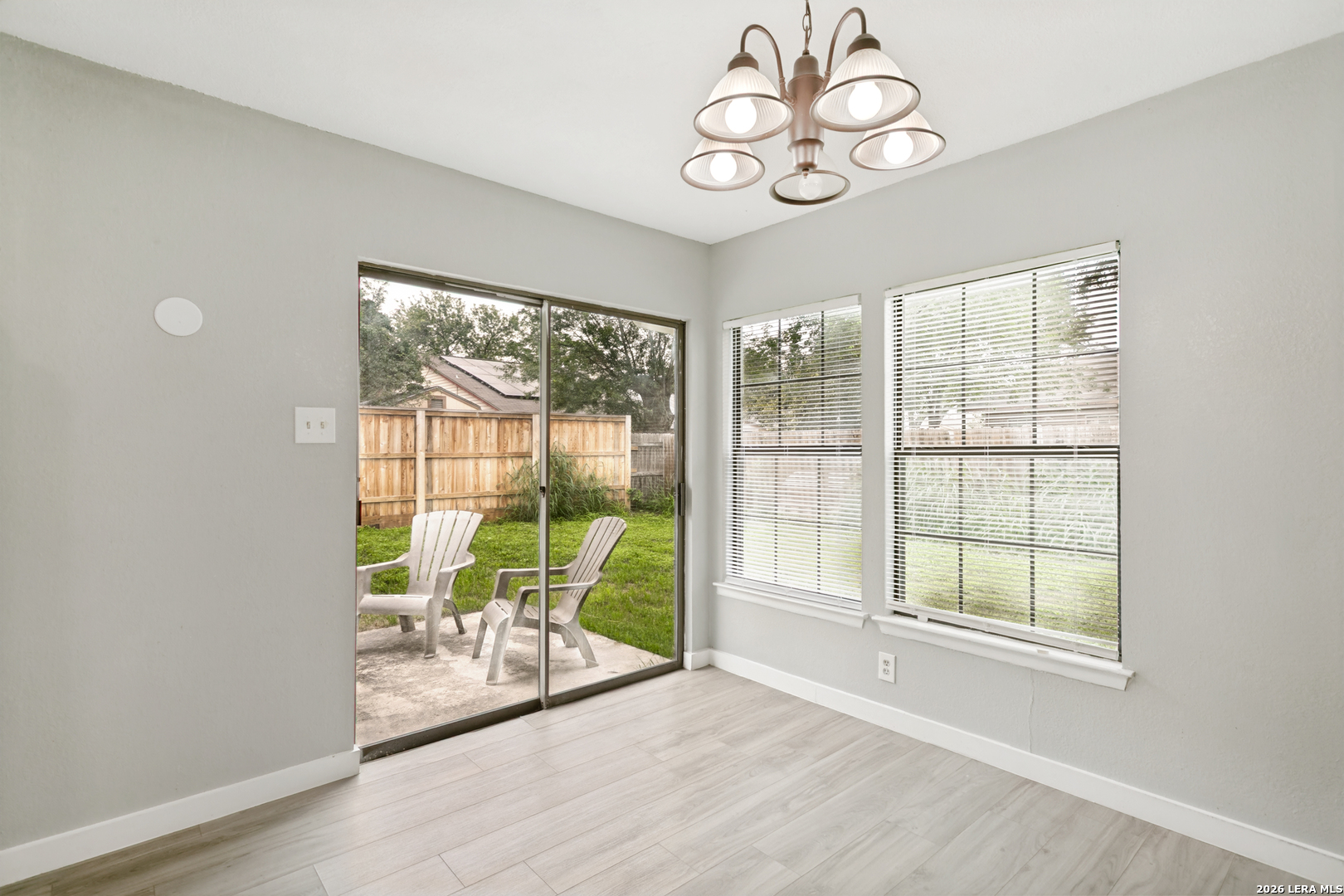 6703 Country Breeze