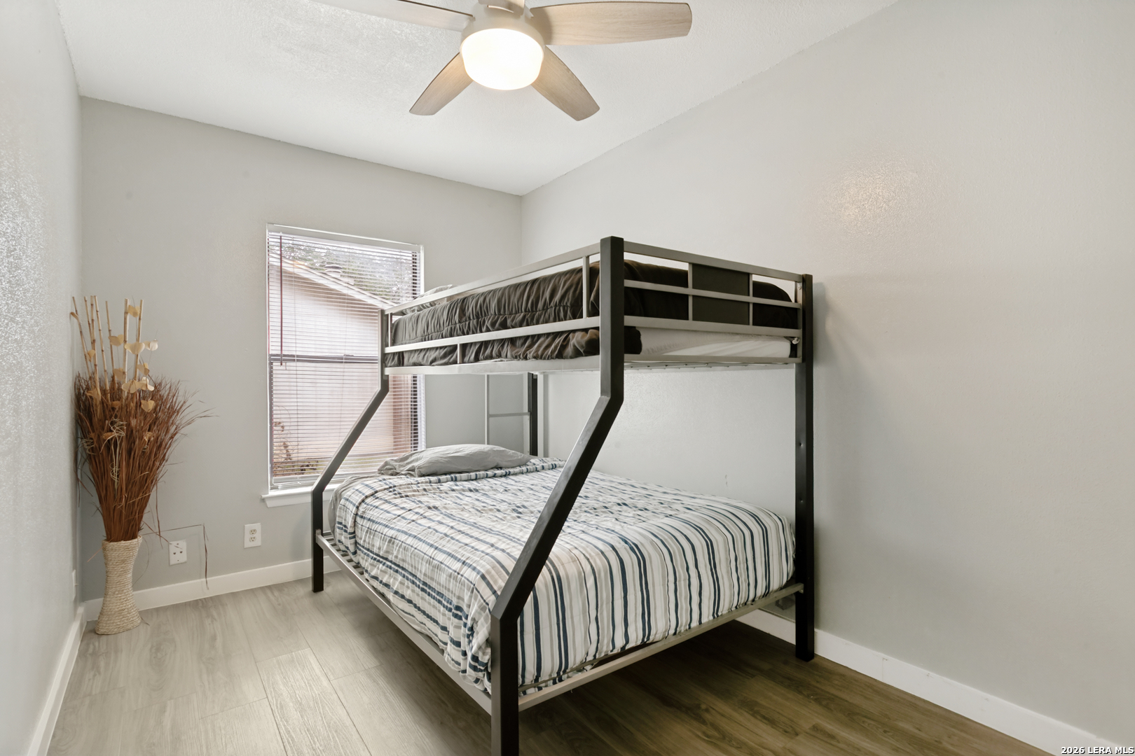 6703 Country Breeze