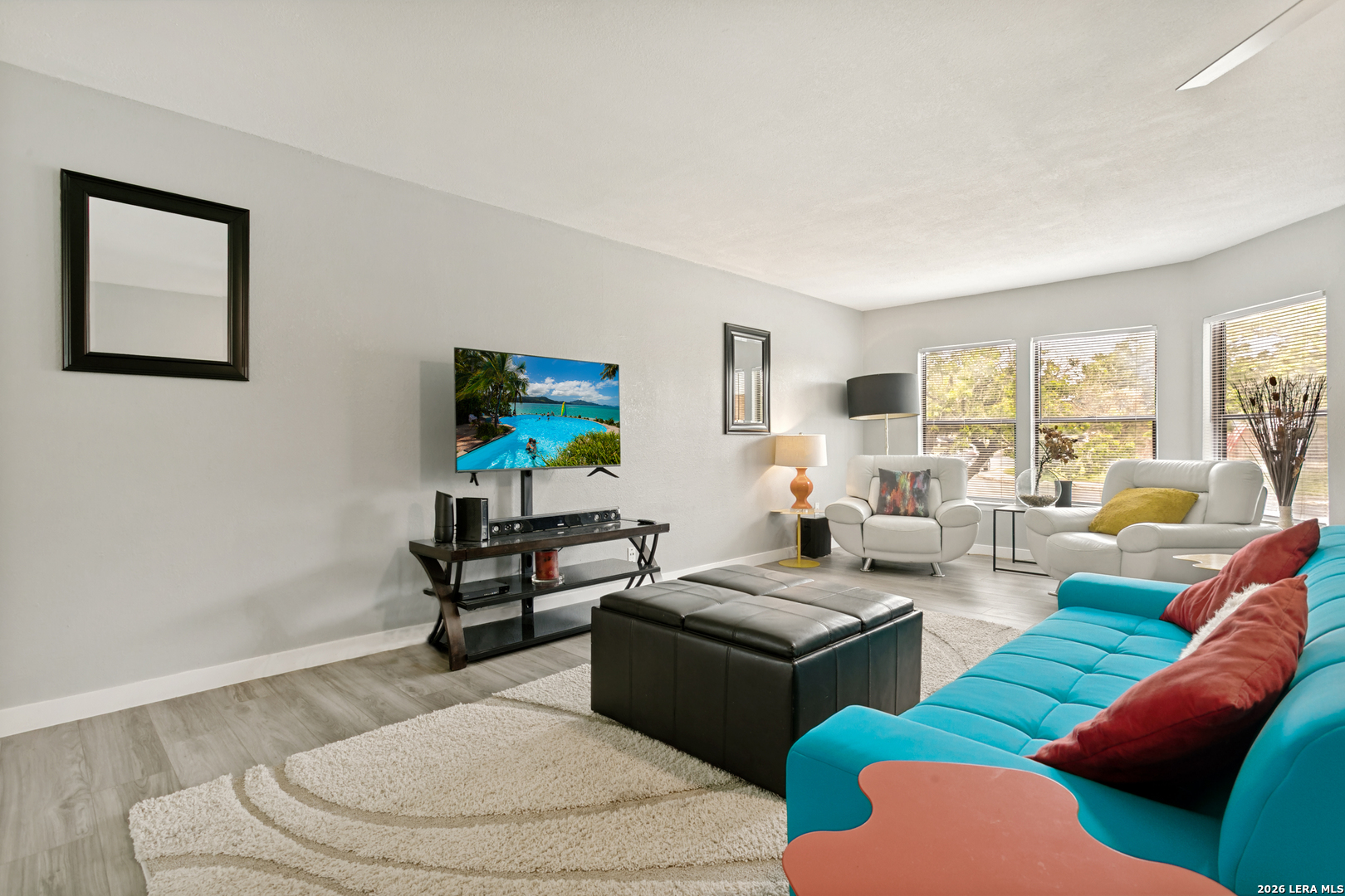 6703 Country Breeze